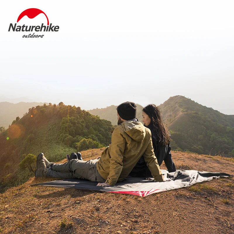 NatureHike Waterproof Picnic Mat: Versatile and Durable Camping and Beach Companion